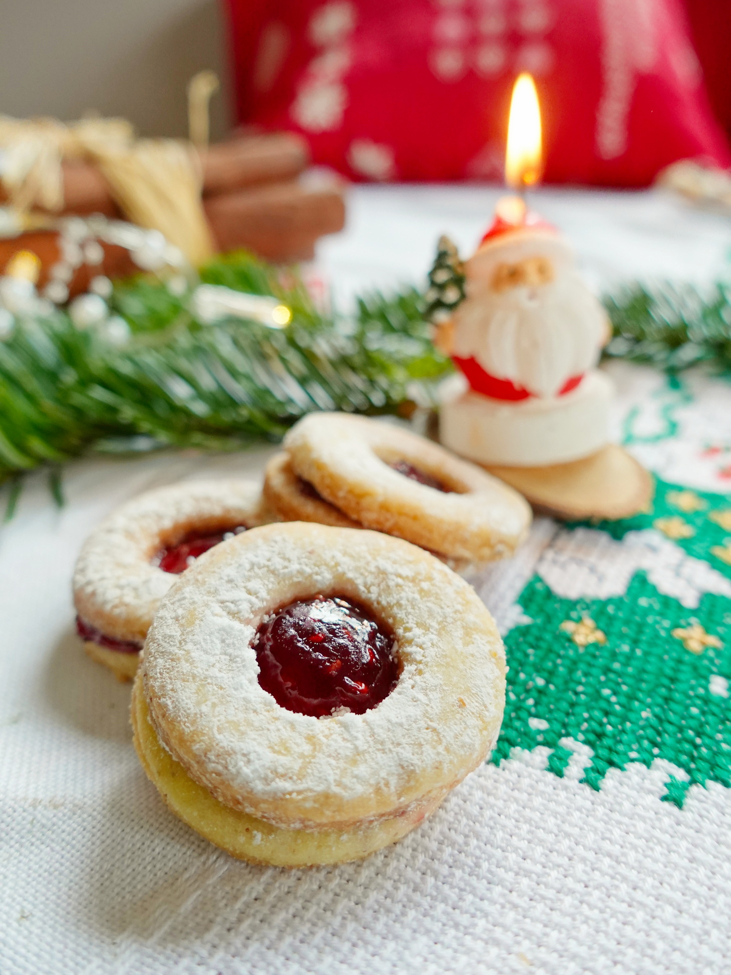 RECETTE DES COQUINS BREDELE GATEAU NOEL | La Pommeraie Petits gâteaux de noël (Bredeles) de Dolfi ! 0